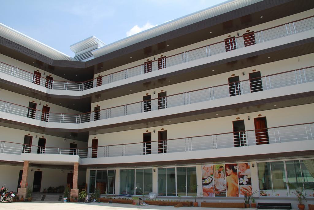 Grand Perfect Apartment Udon Thani Exteriör bild