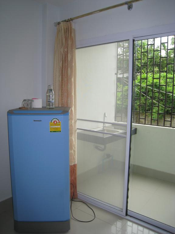 Grand Perfect Apartment Udon Thani Rum bild