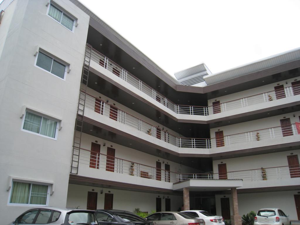Grand Perfect Apartment Udon Thani Exteriör bild